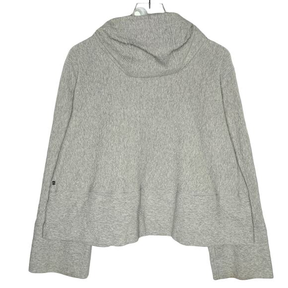 Lululemon Athletica Gray Sweatshirt - Picture 3 of 8